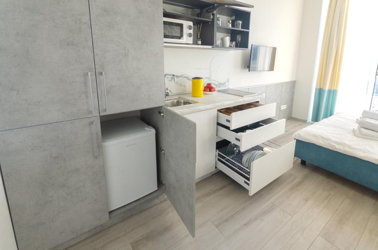 New Apartment Near Railway Station 1A キエフ エクステリア 写真
